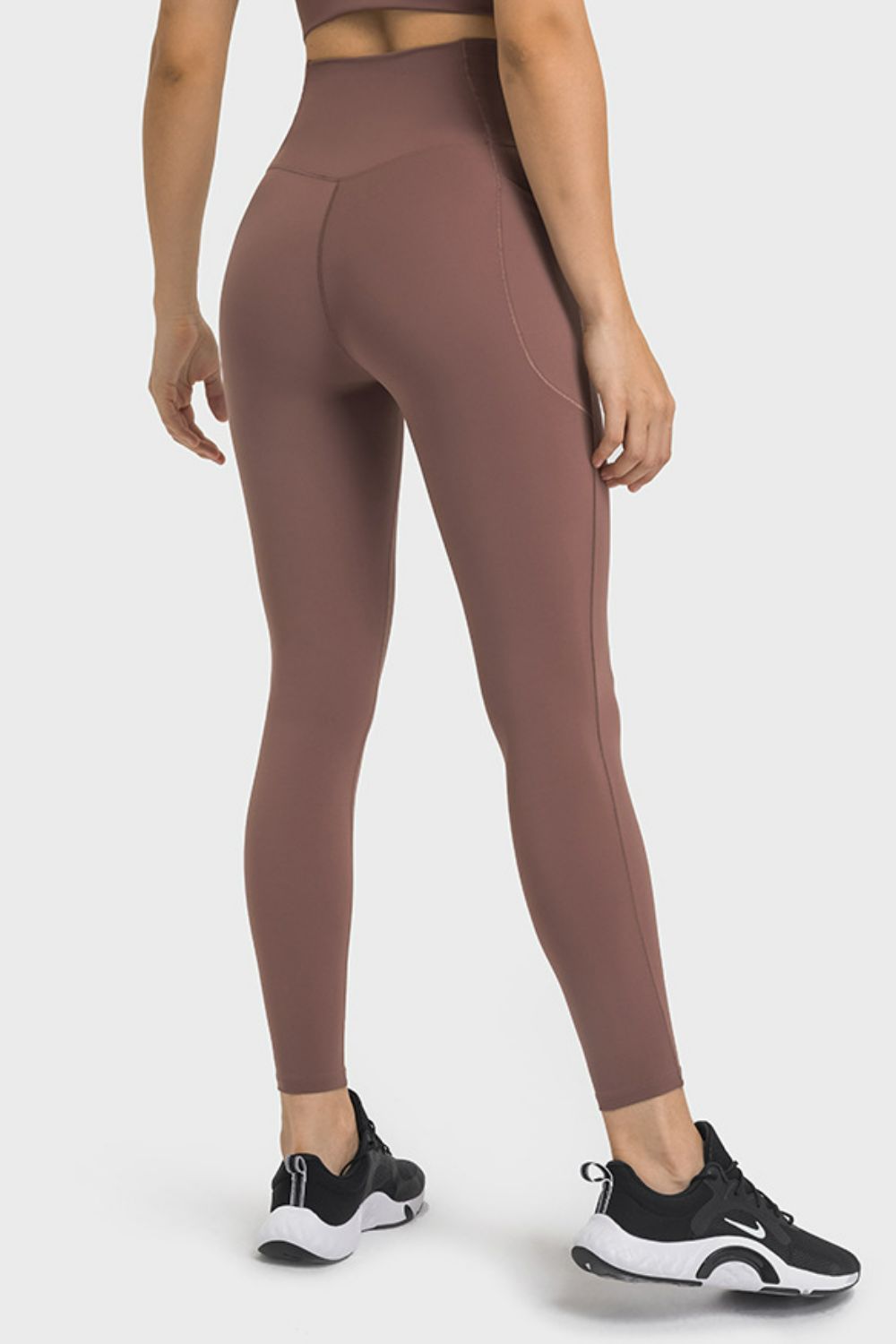 V-Waist Leggings with Pockets