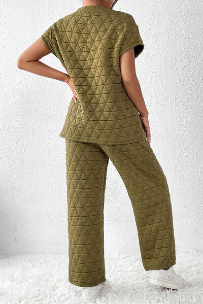 Solid Quilted Pullover Short Sleeve Top and Pants Lounge Set