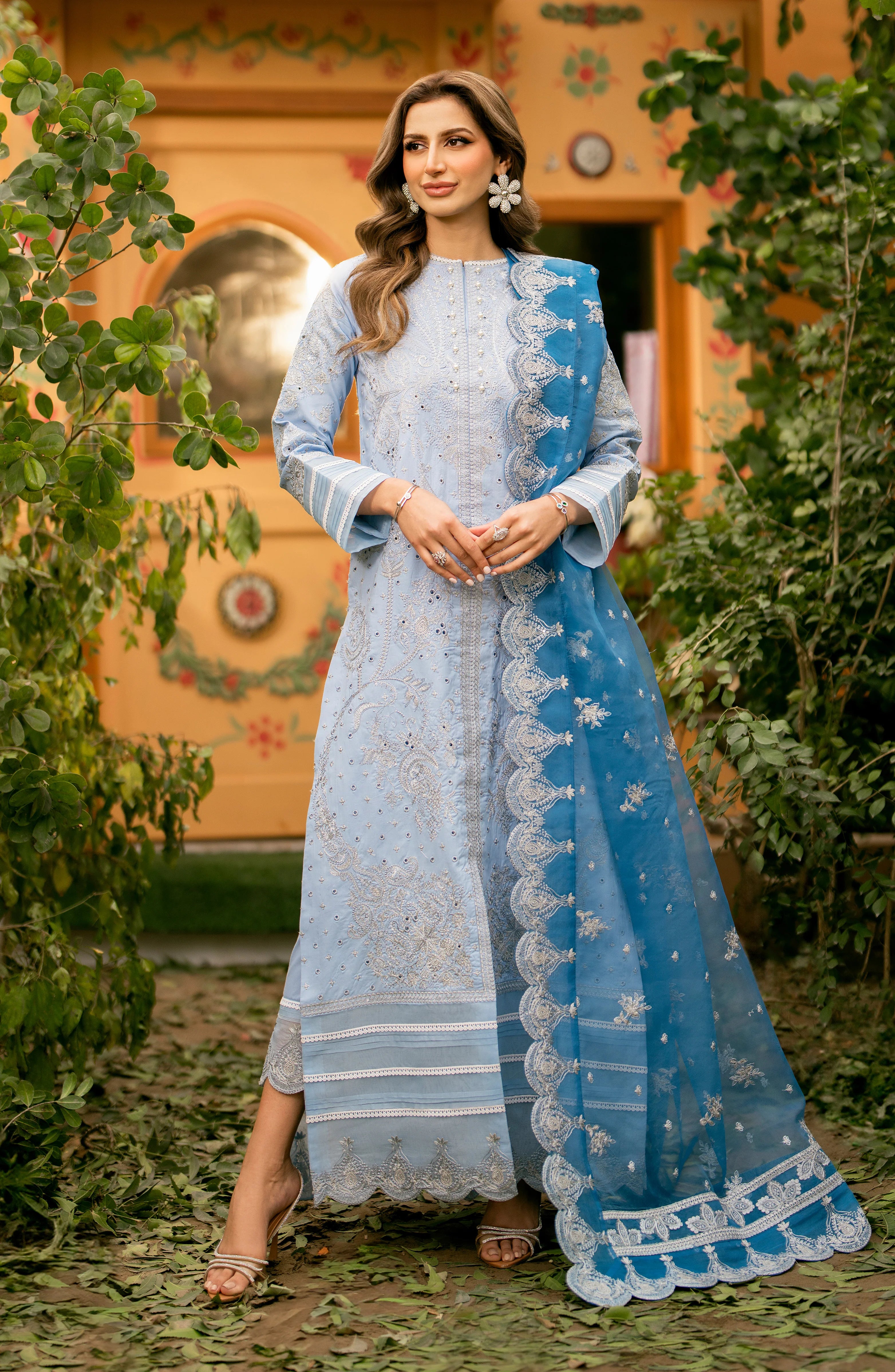 Eshe | Luxury Lawn Embroidered Suit