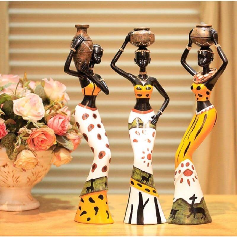 3 Women Art Love Figurine