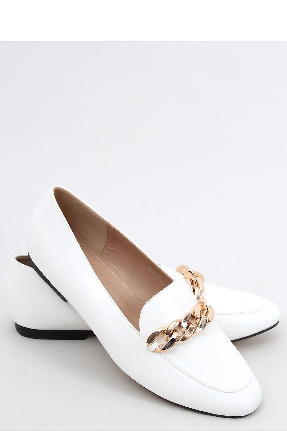 White Loafers With Rhinestone Gold Chain Lick Moccasins For Women
