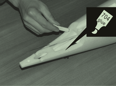 Dynam DC-3 スカイバスの組み立て