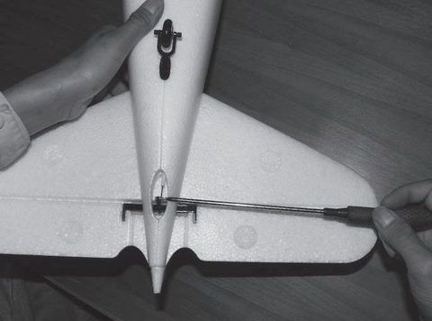 Dynam DC-3 Skybus Build