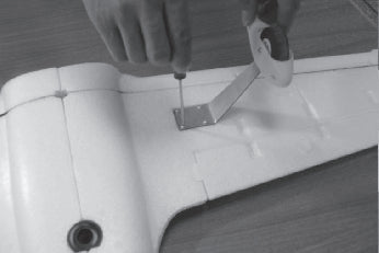 Dynam SR22 V2 Trainer Assembly Manual