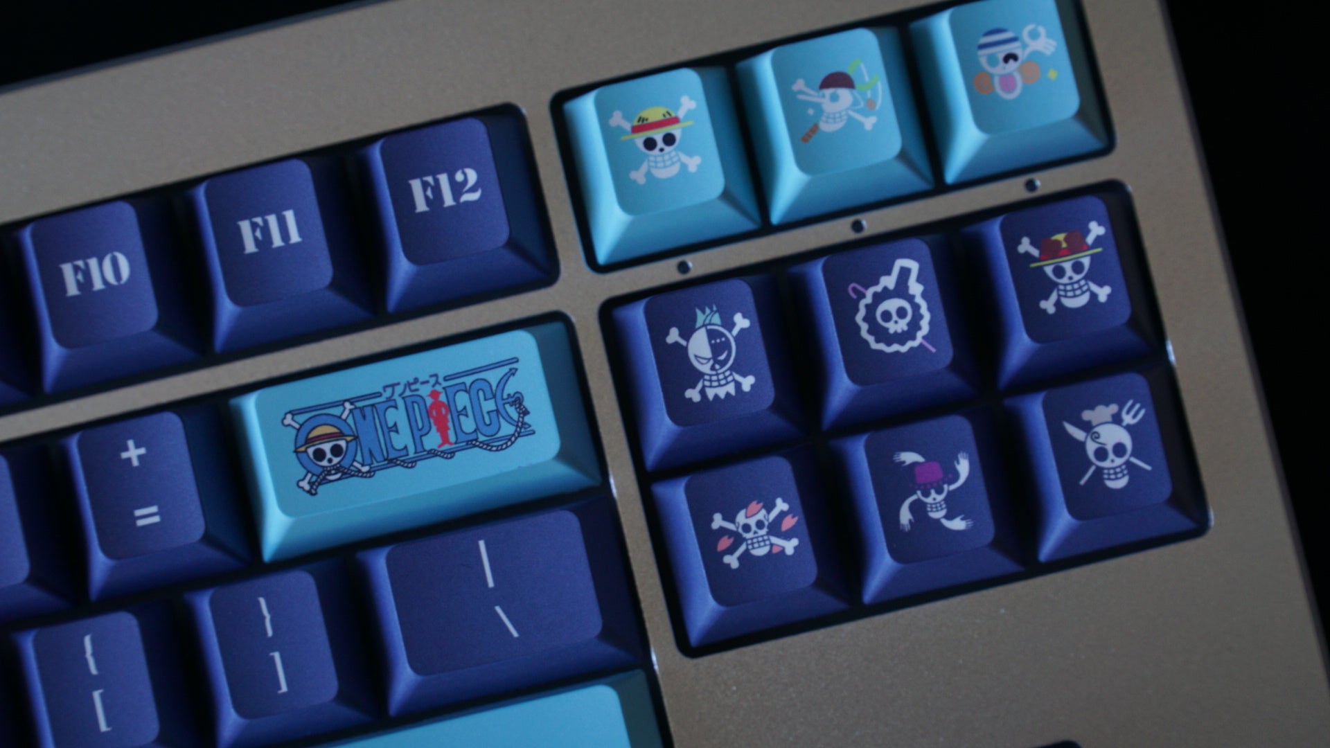 one piece (marine blue) keycaps