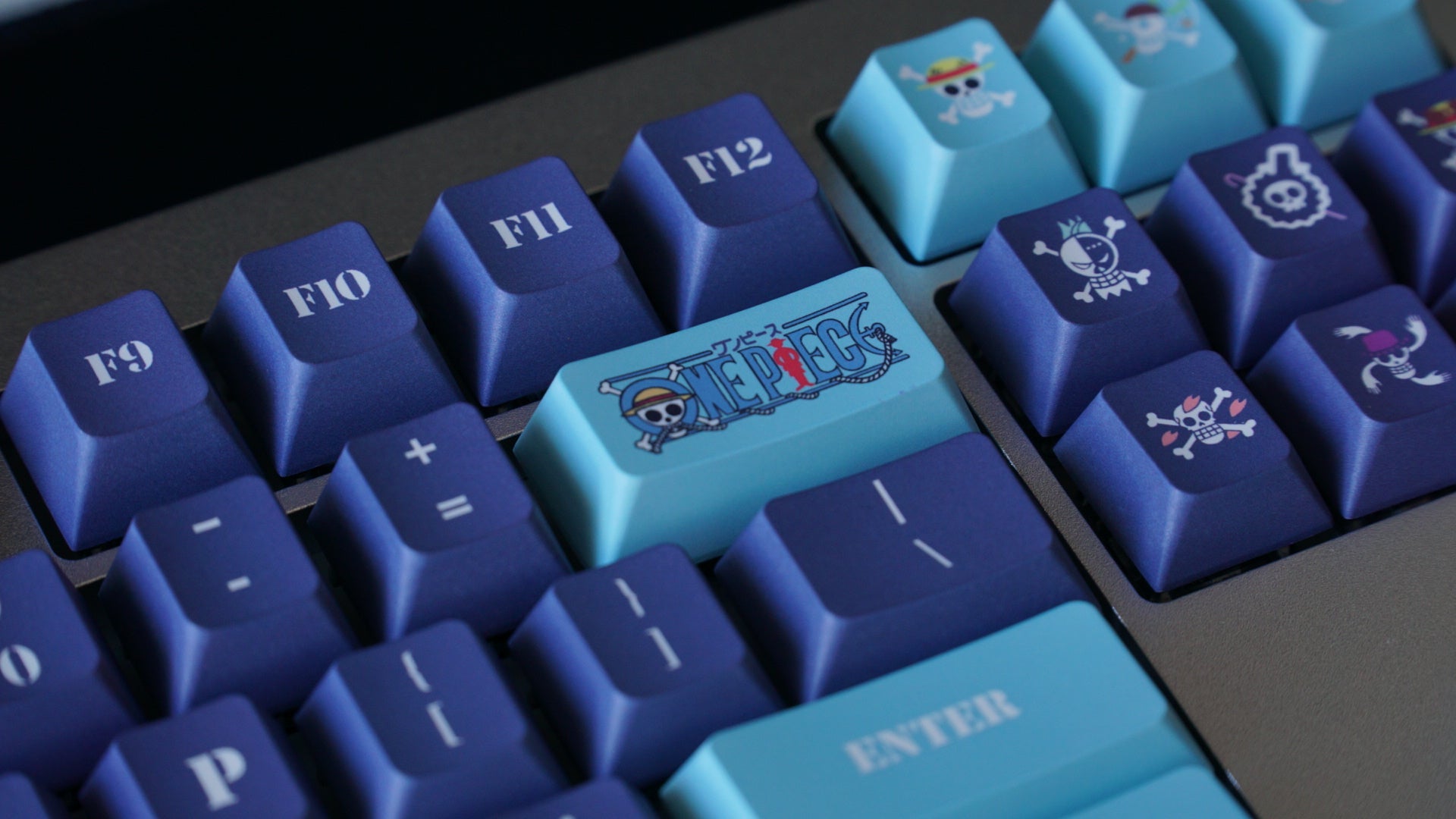 one piece (marine blue) keycaps