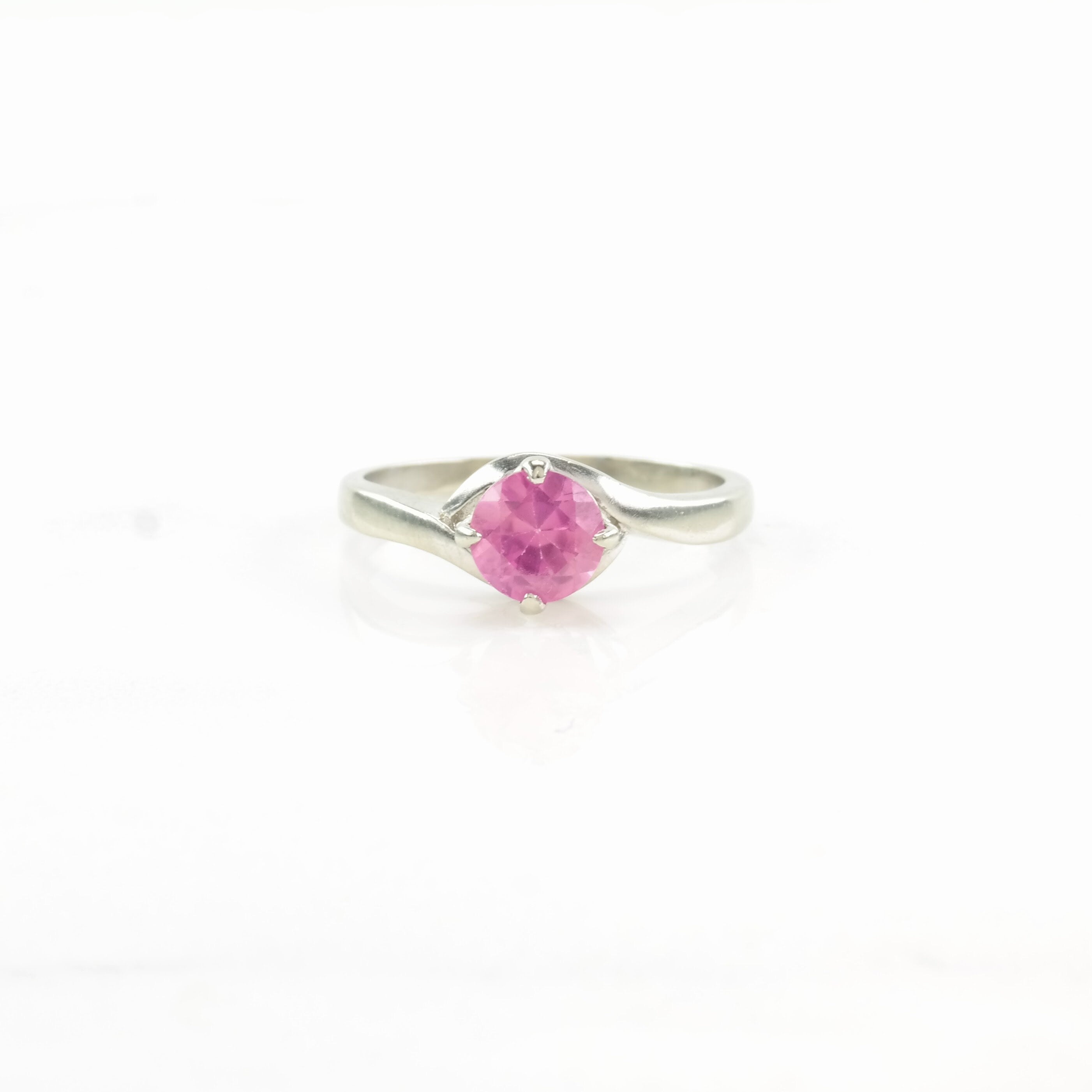 Vintage 10k White Gold Ring Lab Pink Sapphire Solitaire Pink Size 7