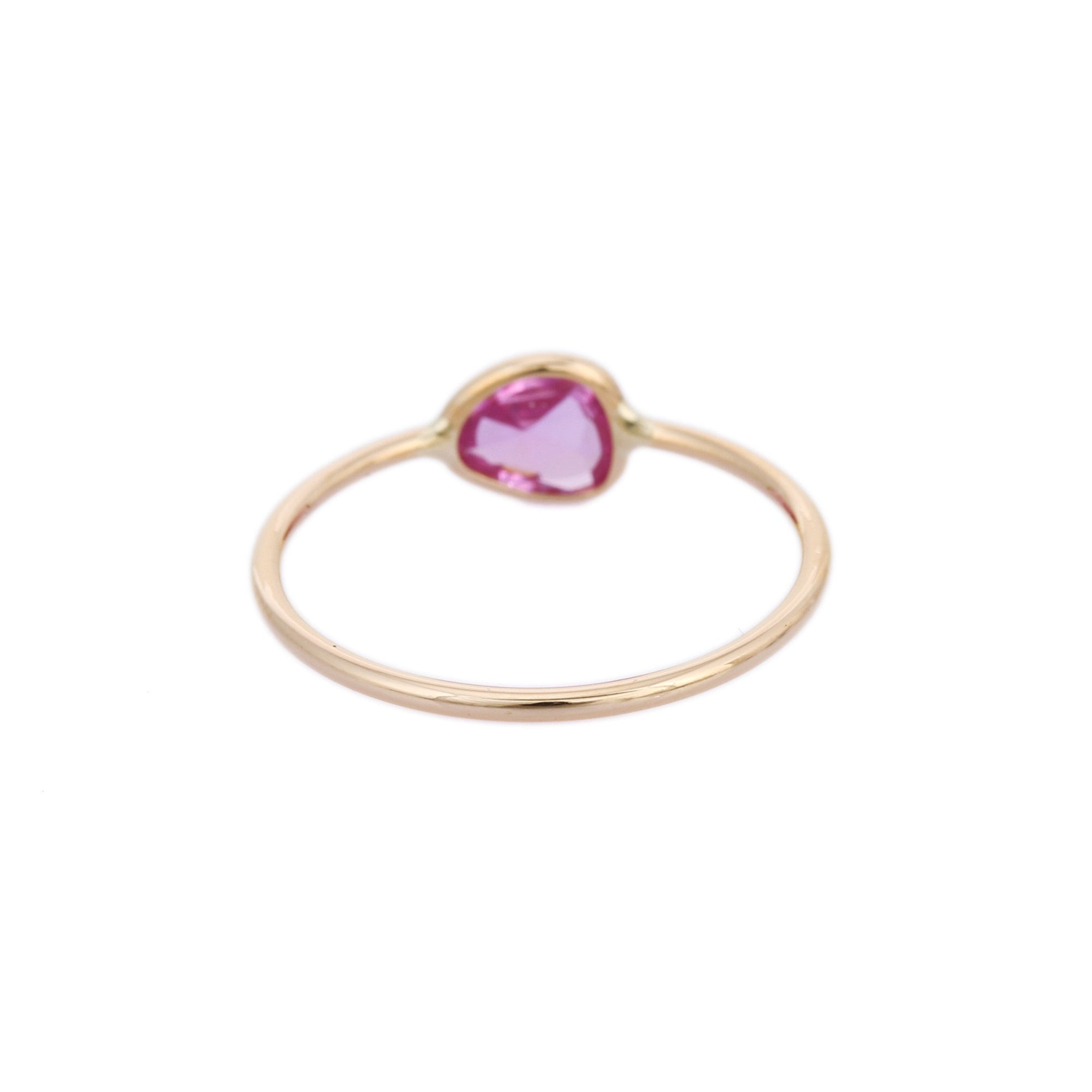 18K Yellow Gold Sapphire Ring