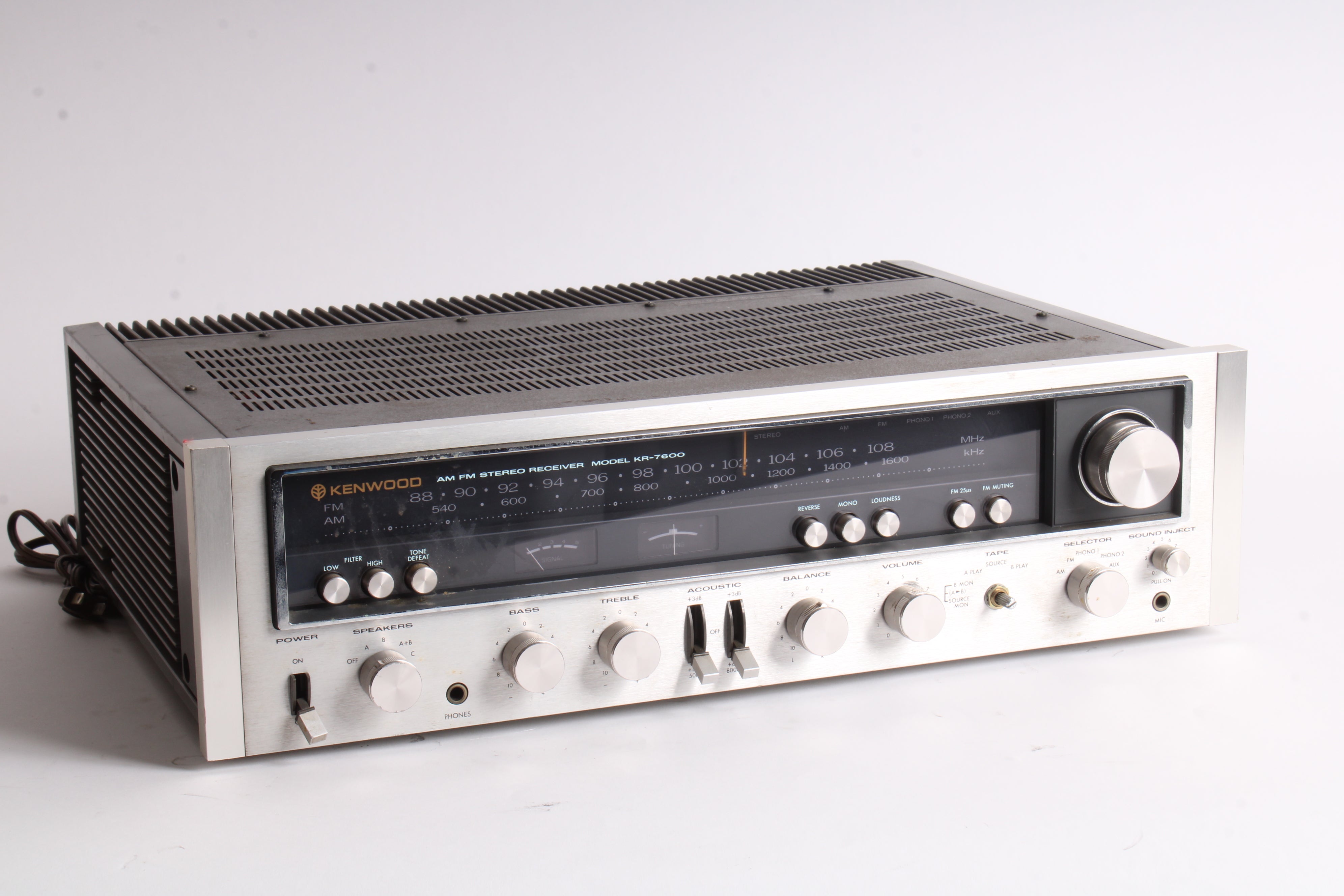 Kenwood AM FM KR-7600 Stereo Tuner Amplifier - Vintage Audio Equipment