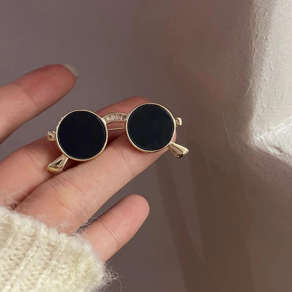 Punk Style Mini Sunglasses Brooches Vintage Metal Glasses Shaped Pins Women Men Party Clothing Accessories