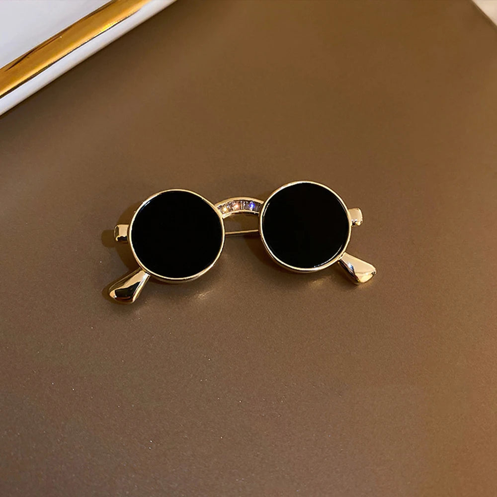 Punk Style Mini Sunglasses Brooches Vintage Metal Glasses Shaped Pins Women Men Party Clothing Accessories