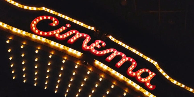 the-importance-of-vintage-signs-in-cinima