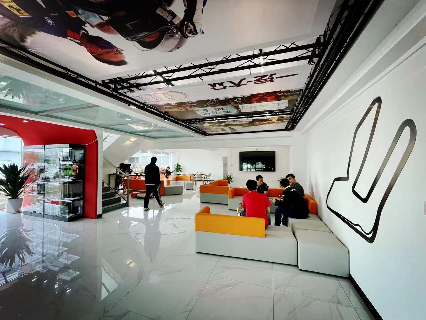 racing-falcon-team's-dazzling-white-neon-sign-by-neonsignlife