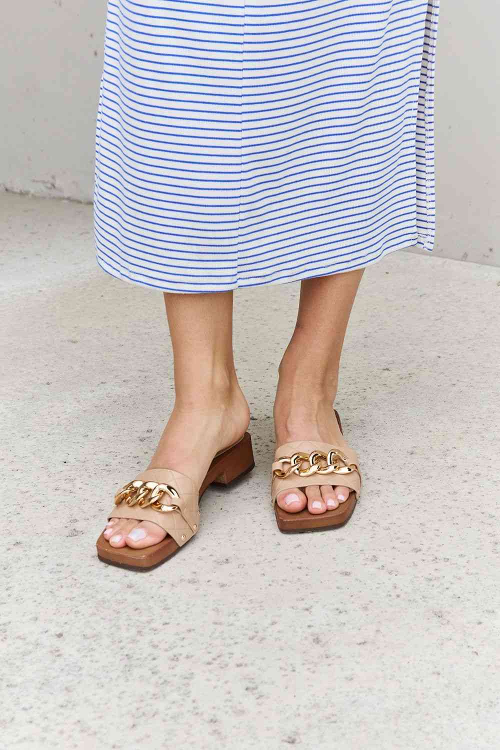 Forever Link Square Toe Chain Detail Clog Sandal in Tan