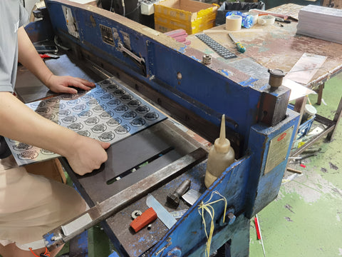 Metal nameplate production process