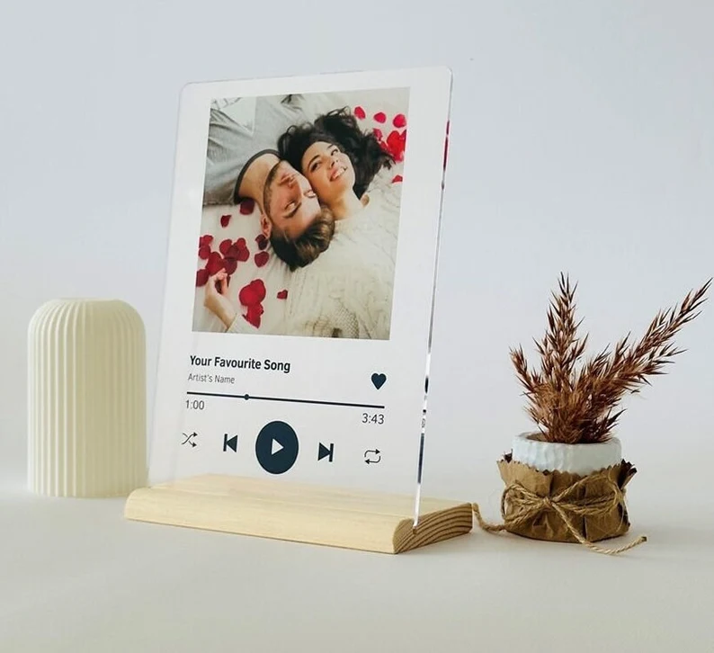 Customizable Music Plaque with Stand