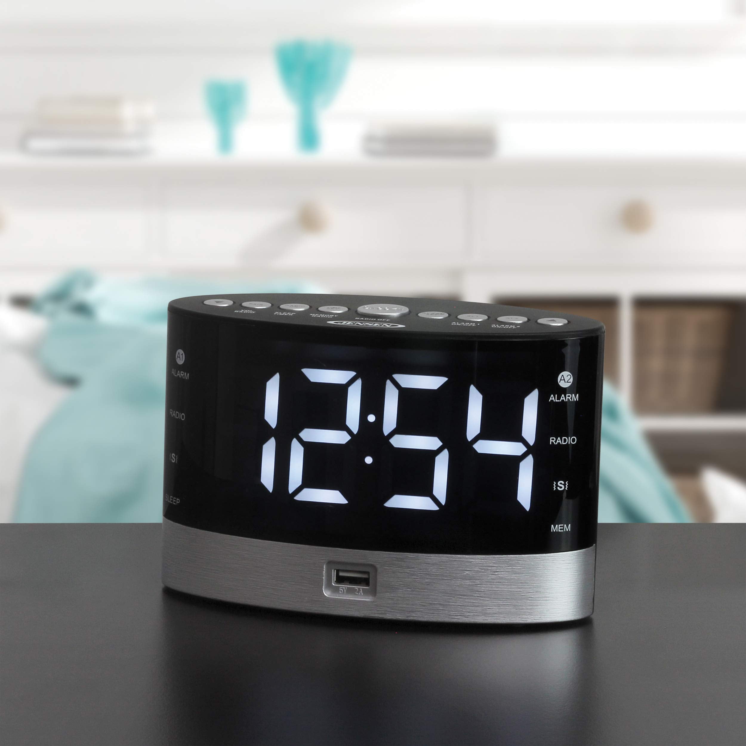 JENSEN JCR-255 JCR-255 .6-Watt AM/FM Dual-Alarm Digital Clock Radio with Under-Pillow Vibrator