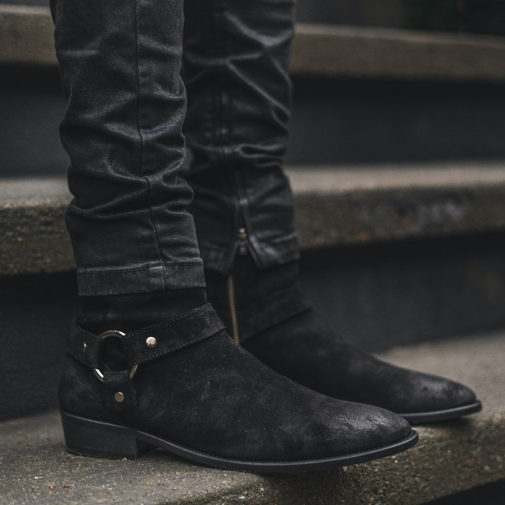 Harness | Black Suede