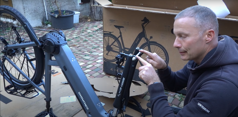 Montage des Vorderrads