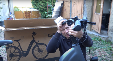 Montage Des Schutzblechs