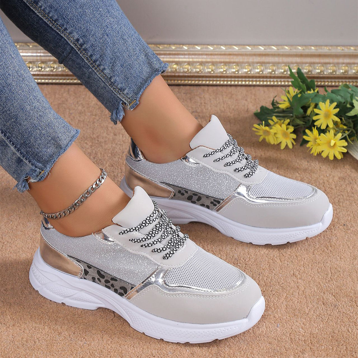 Lace Up Sneakers Breathable Mesh Flat Shoes Fashion Casual Lightweight