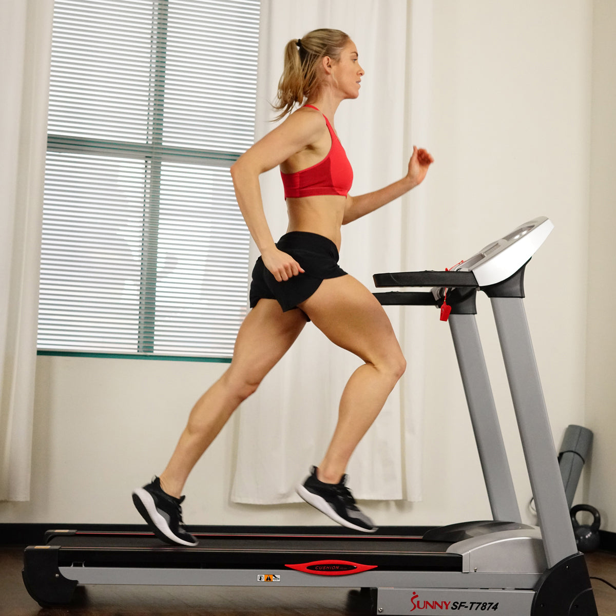 High Performance Treadmill w/ 15 Auto Incline Levels & Body Fat Function