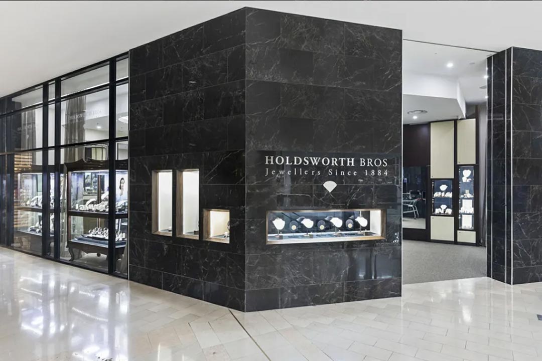 HOLDSWORTH BROS JEWELLERS – Besty Display