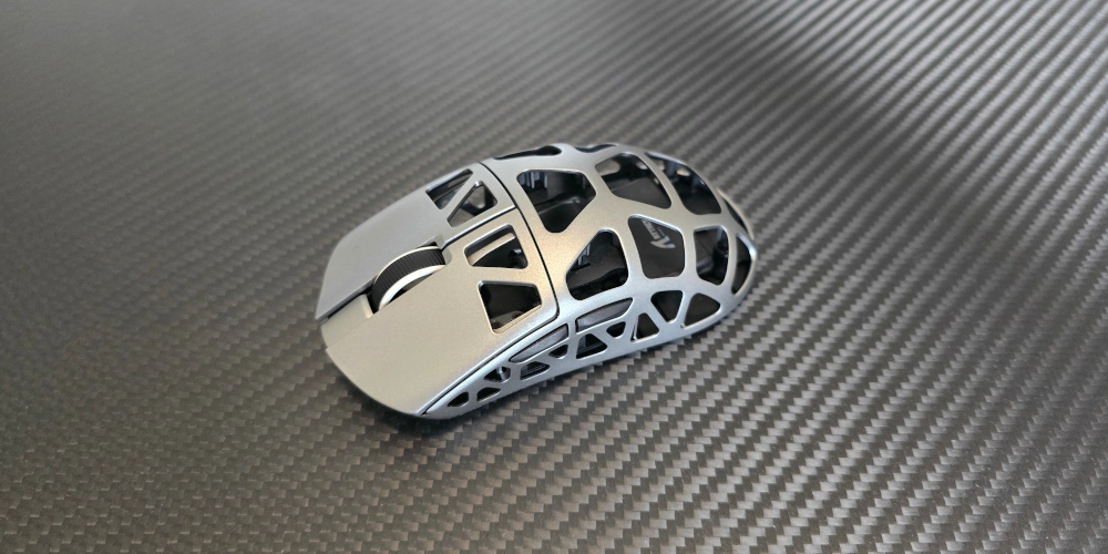 gaming mouse