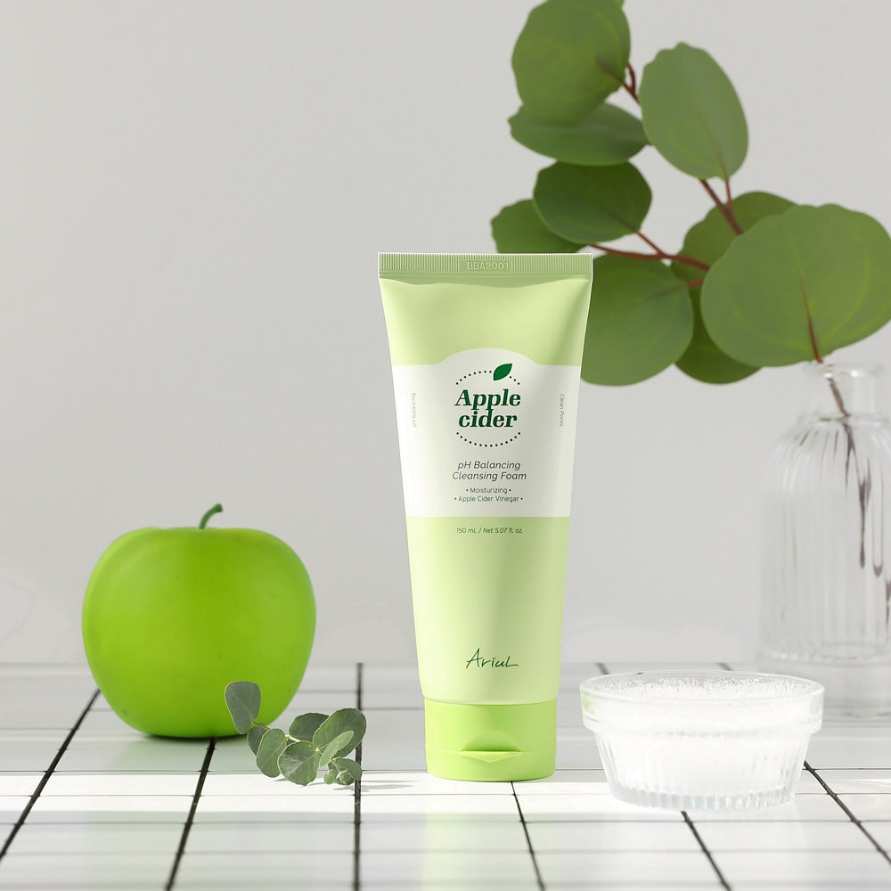 Ariul Apple Cider pH acid balancing cleansing foam 150ml