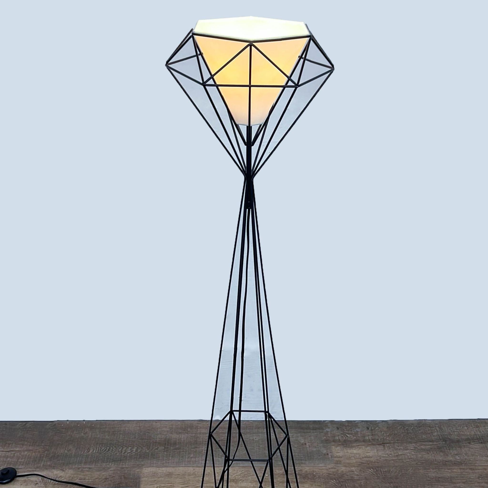 Modern Geometric Floor Lamp