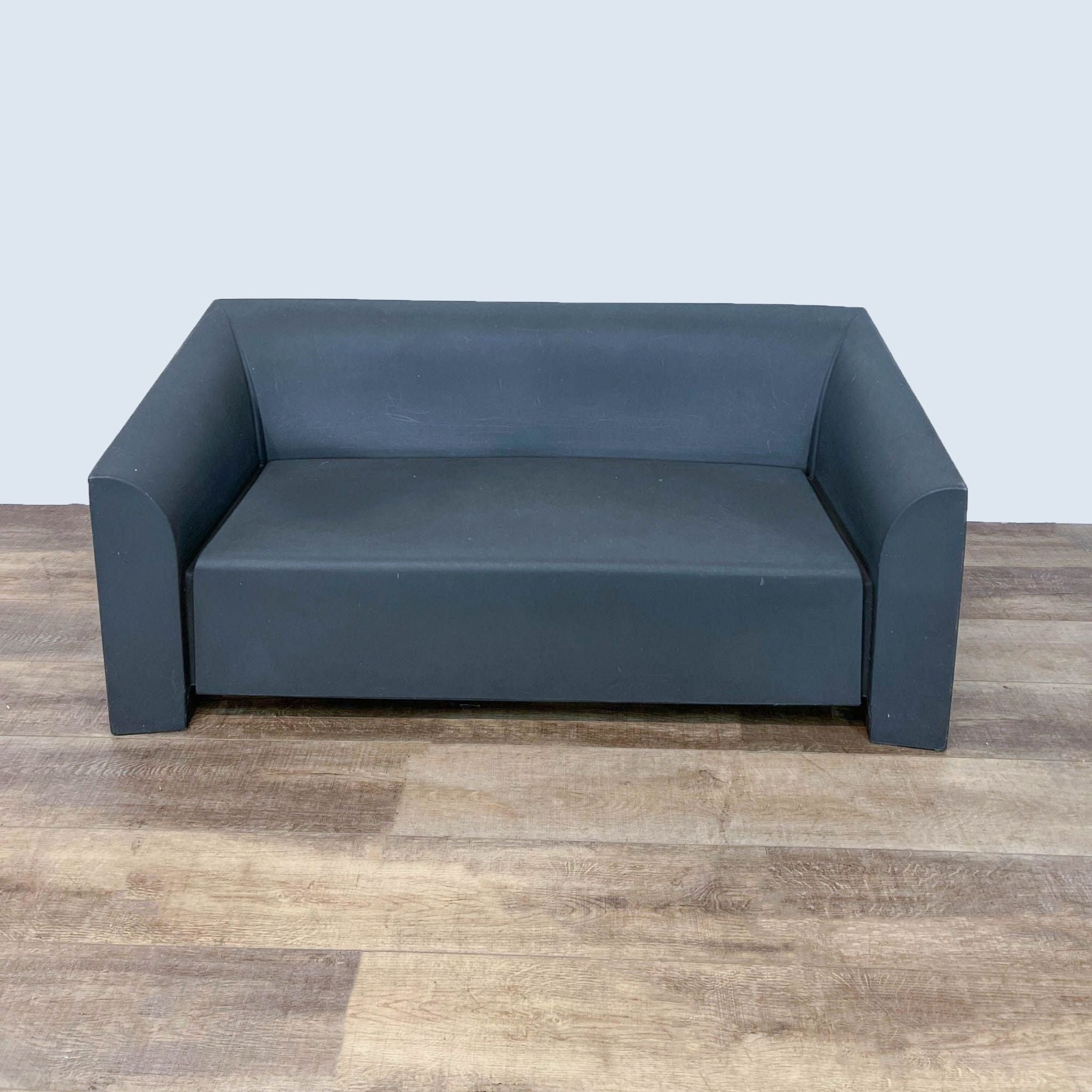 2modern MB2 Sofa