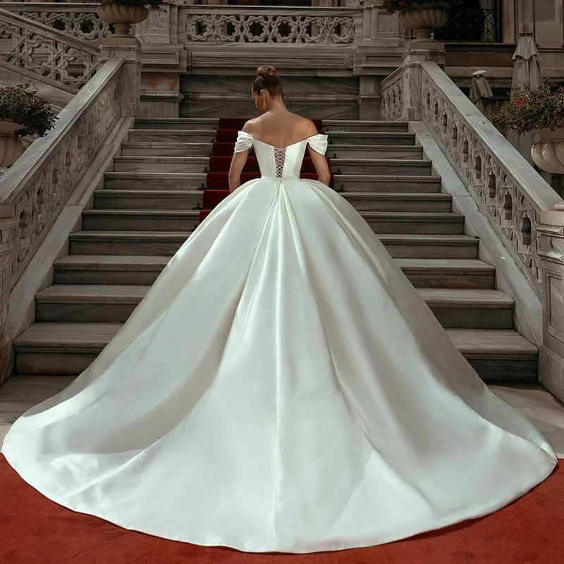 Charming Off The Shoulder Arabian Dubai Satin Wedding Dresses For Women A Line Sweep Train Bridal Gowns 2024 Vestido De Noiva