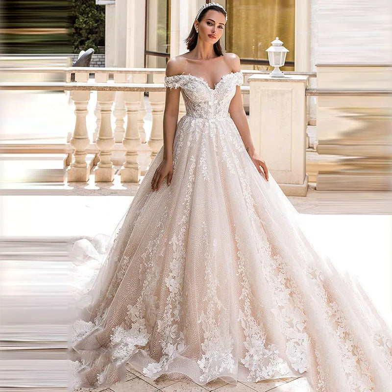 Luxury Sweetheart Ball Gown Lace Appliques Off the Shoulder Wedding Dresses Backless Custom Plus Size Wedding Bride Dress