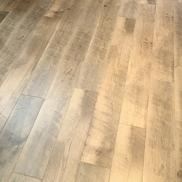 Outlast+ Southport Oak 12 mm T x 6.1 in. W Waterproof Laminate Wood Flooring (967.2 sqft/pallet)