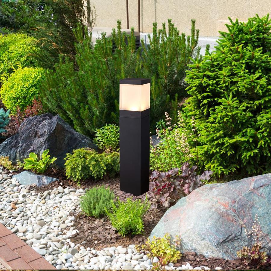 VONN Lighting VONN Outdoor 10-Watt Matte Black Low Voltage Hardwired Integrated LED Path Light