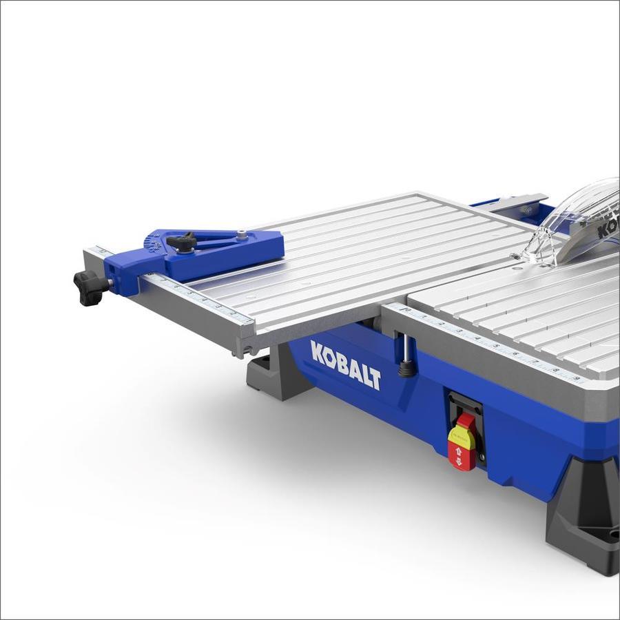 Kobalt 7-in 6-Amp Wet Tabletop Sliding Table Tile Saw