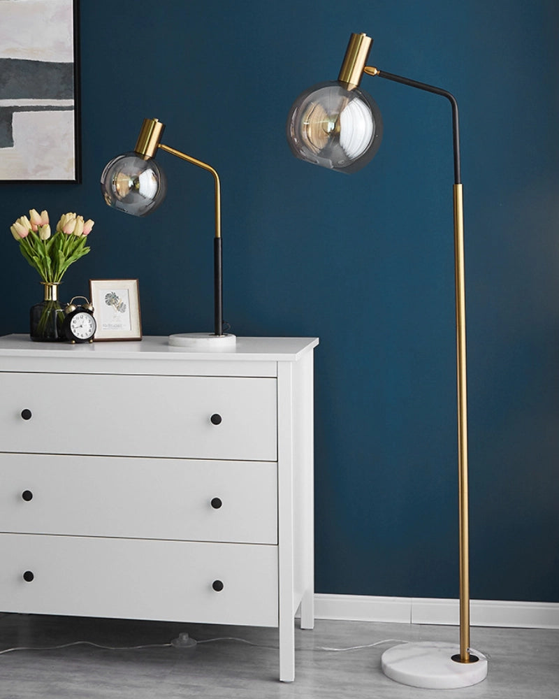 Lampadaire en verre ambré 12