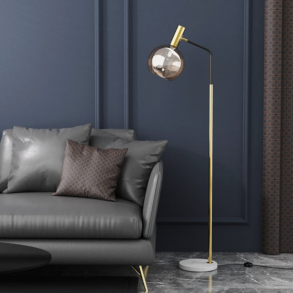 Lampadaire en verre ambré 3