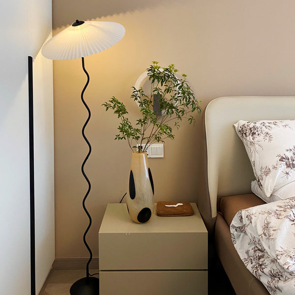 Squiggle Floor Lamp