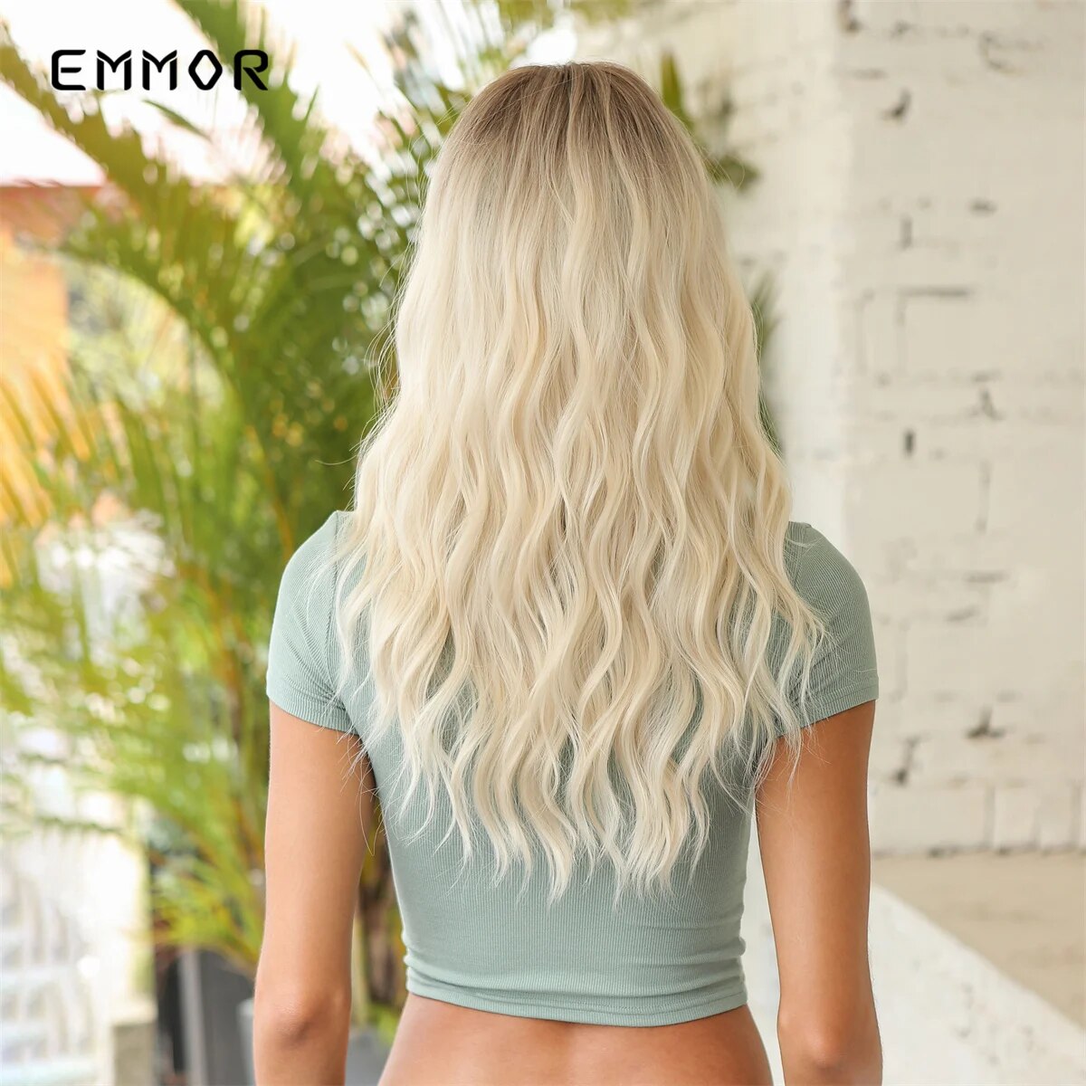 Emmor Long Natural Wavy Wigs with Side Bang