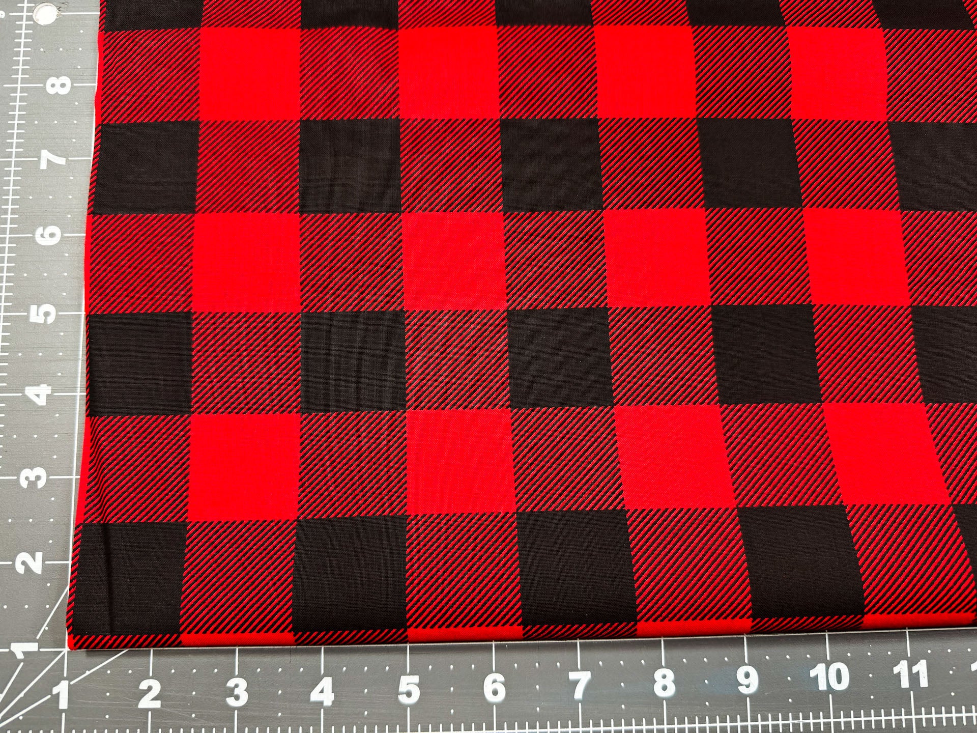 Black and Red plaid fabric buffalo paid cotton fabric