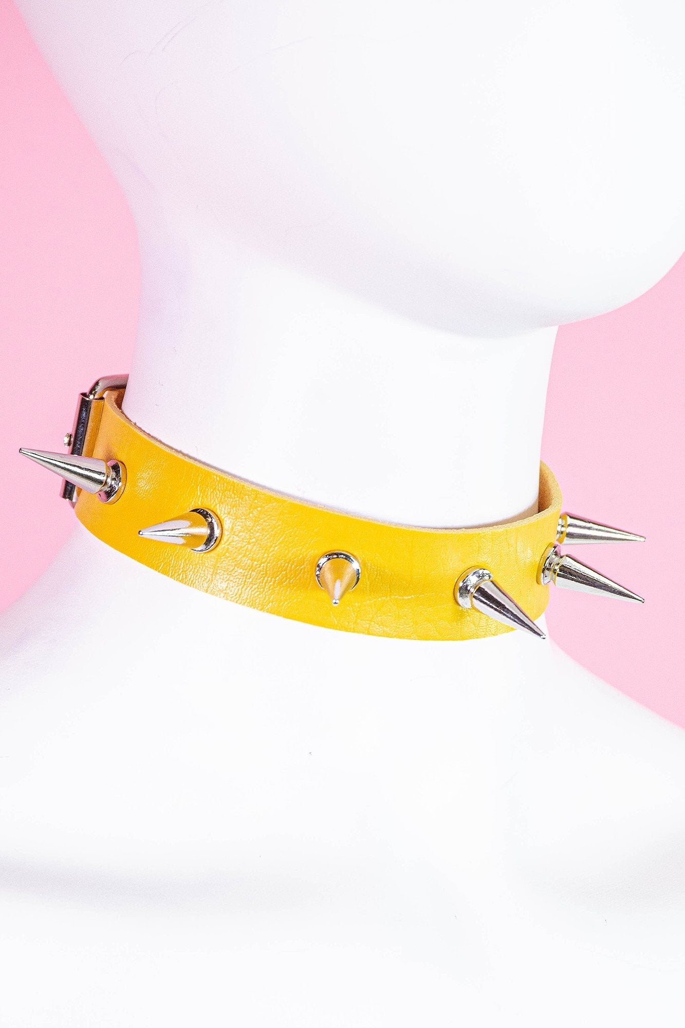 Sunny Spike Delight Collar Necklace