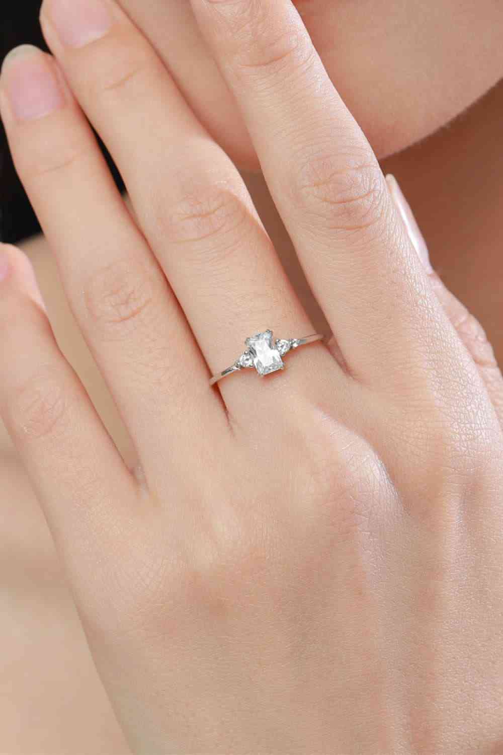 925 Sterling Silver Zircon Ring