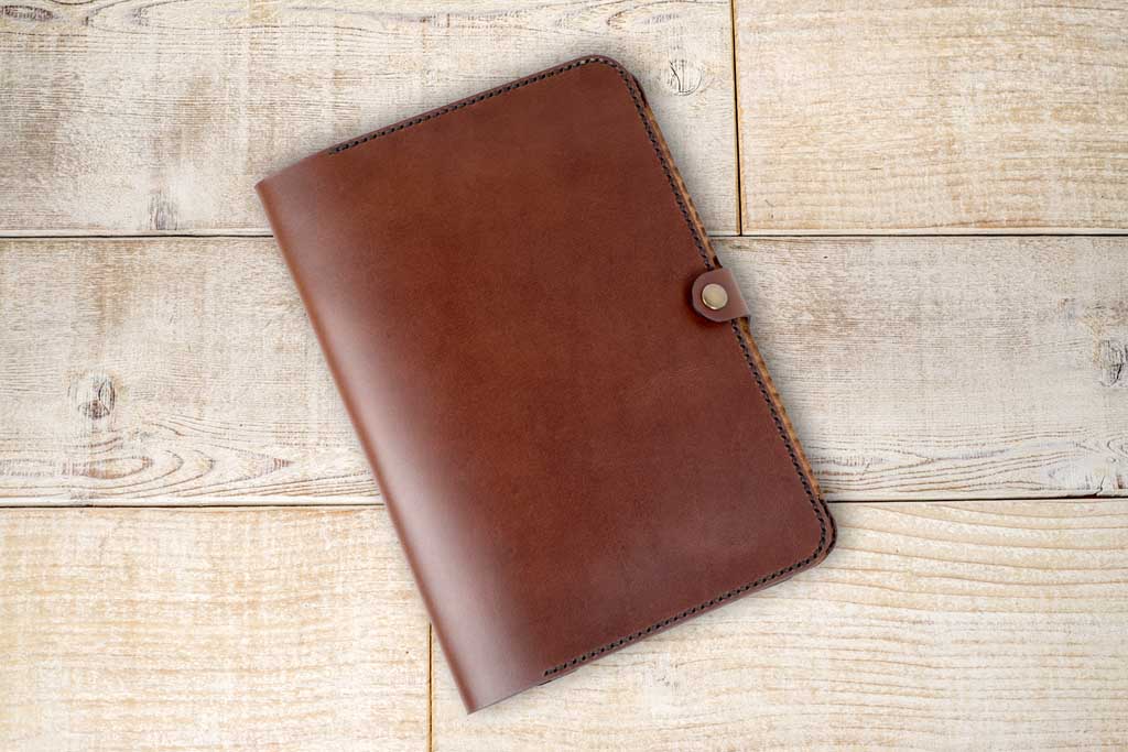 iPad Air 2019 Classic Leather Case