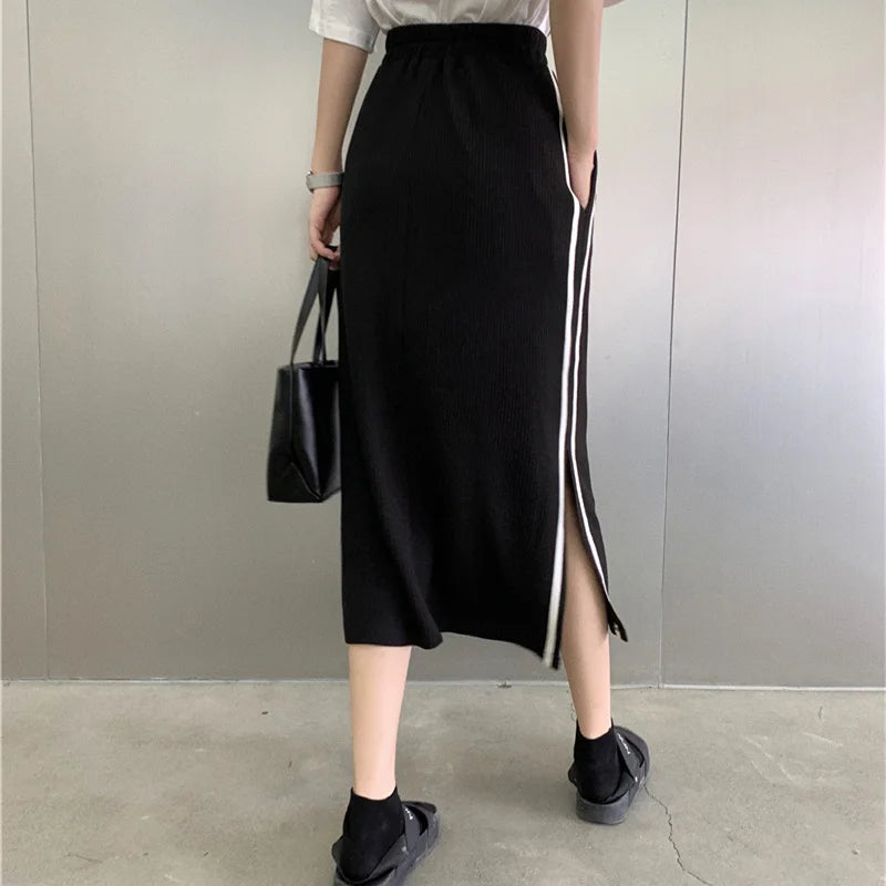 Skirts for Fall/winter New Style Thin Temperament Mid-length High-waist All-match Color Matching Student Split A-line Skirt