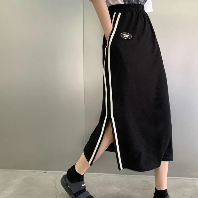 Skirts for Fall/winter New Style Thin Temperament Mid-length High-waist All-match Color Matching Student Split A-line Skirt