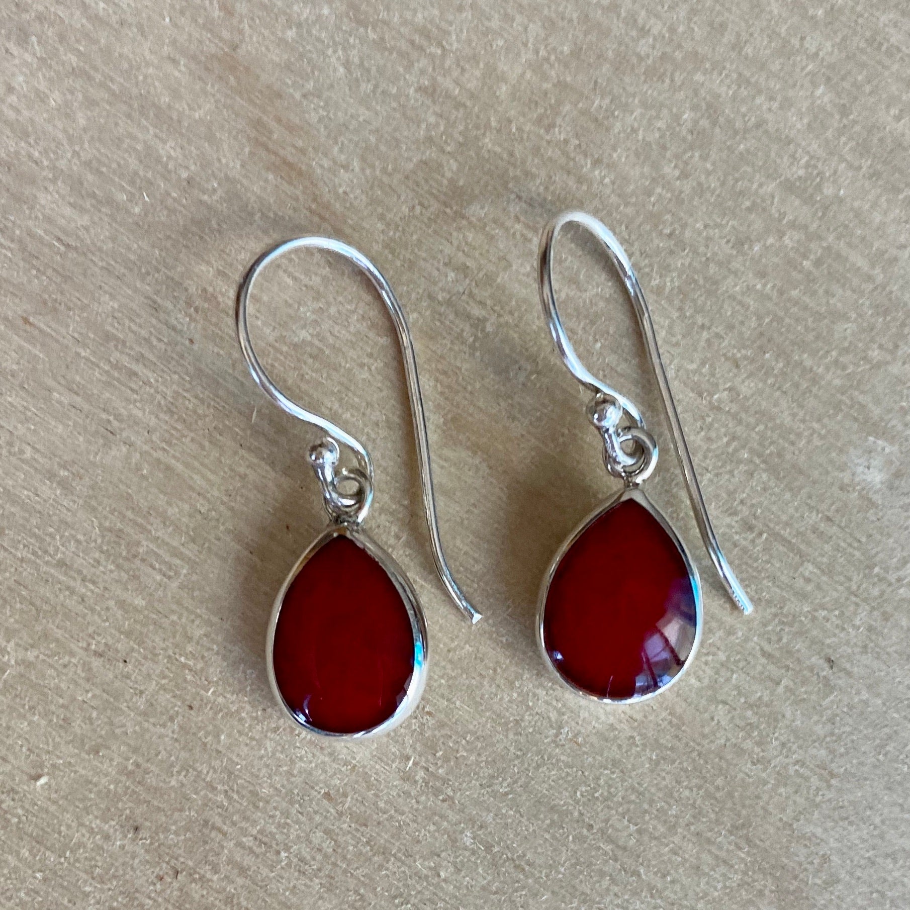 Red Coral Simple Shape Earrings