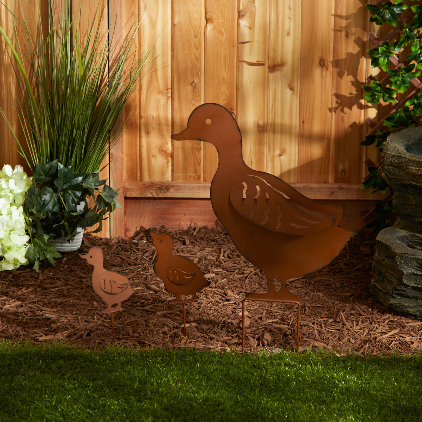 Duck Family Garden Stake