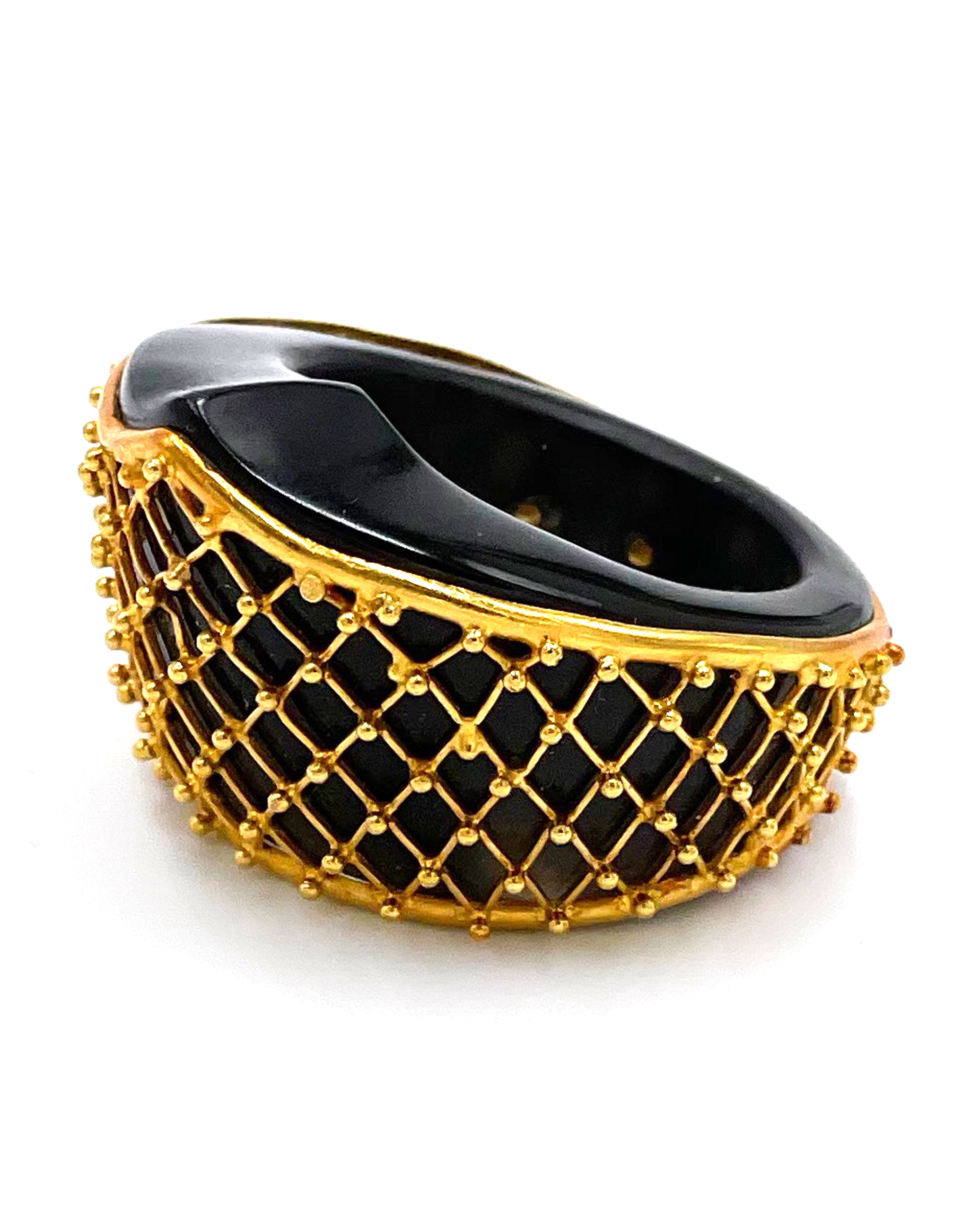 Pre-owned Vintage Unique 18K Yellow Gold and Black Glass Ring by Ilias Lalaounis