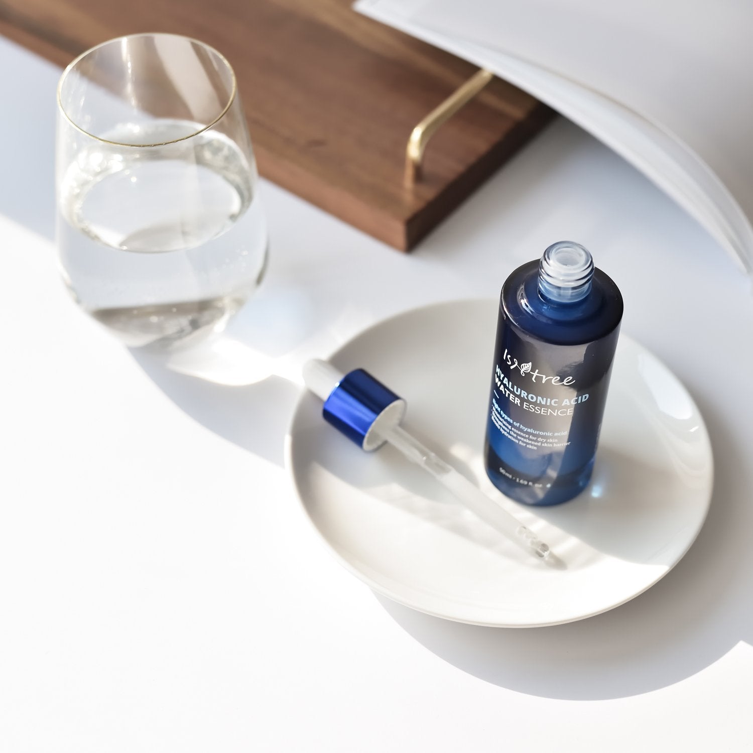 hyaluronic acid water essence